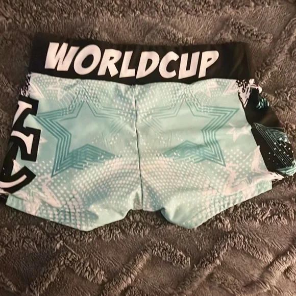 World Cup practice wear tank and shorts youth large sports bra is adult xs - Picture 4 of 14